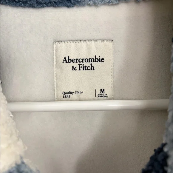 Abercrombie & Fitch Navy and White Teddy Jacket - Picture 7 of 7